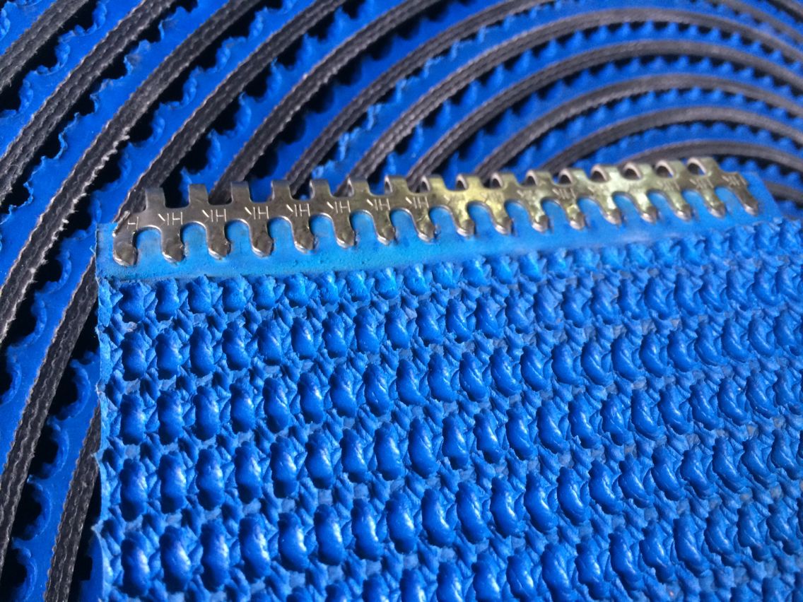 包裝機(jī)械糊箱機(jī)-8MM橡膠花紋帶(圖2)